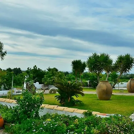 Cabanas Beach House Villa