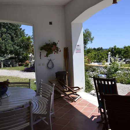 Vila Cabanas Beach House *